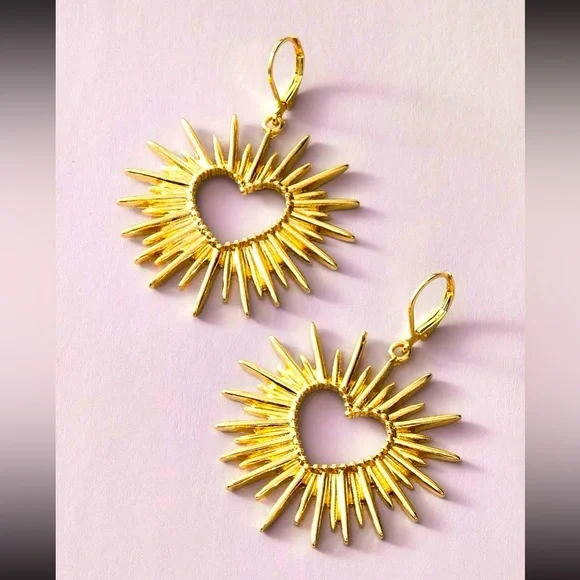 [GOLD]✨⭐️Starshine⭐️✨ Heart Glamour Dangle Drop Statement Earrings - Picture 5 of 13